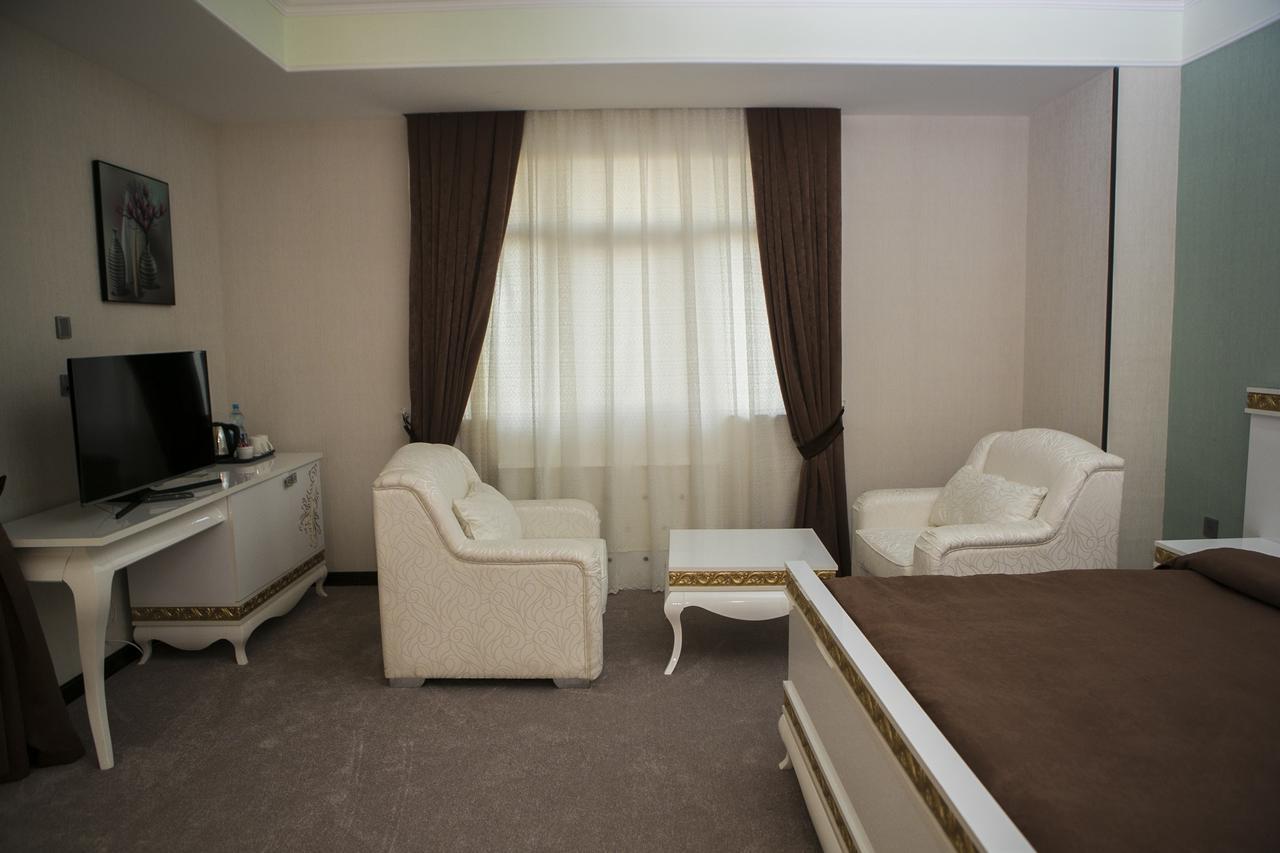 Azalea Hotel バクー エクステリア 写真